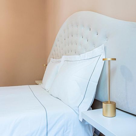 Luxury Sant'Ambrogio Apartment Milano Eksteriør billede
